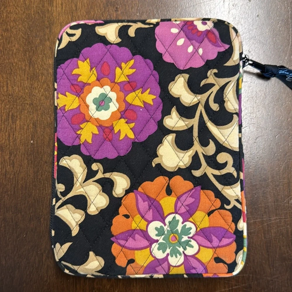 Vera Bradley E-Reader Sleeve / Tablet Suzani Multicolor Floral Quilted Pouch